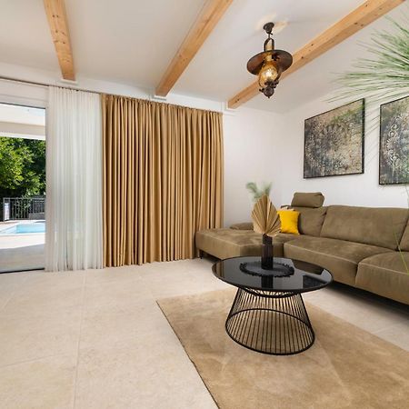 Villa Pafran With Heated Pool Krk Krk Town Bagian luar foto
